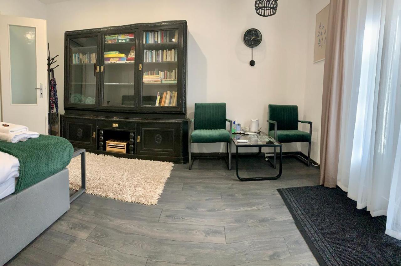 דברצן Dimora Apartman מראה חיצוני תמונה